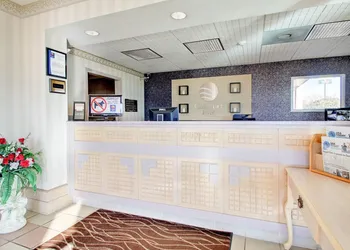 Quality Inn Brookhaven hotel thumbnail 6