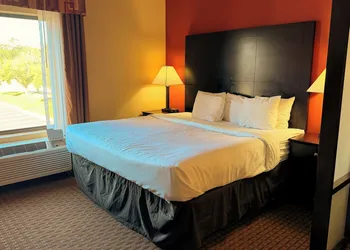 Sunsera Boutique Suites hotel thumbnail 3