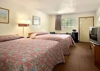 Country Side Inn hotel thumbnail 3