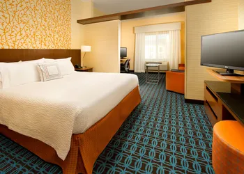 Fairfield by Marriott Inn & Suites Knoxville Turkey Creek hotel thumbnail 6