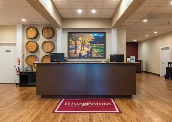 RiverPointe Napa Valley Resort hotel thumbnail 3