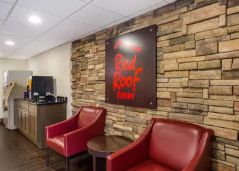 Red Roof Inn Allentown South hotel thumbnail 5