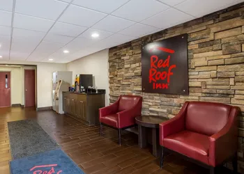 Red Roof Inn Allentown South hotel thumbnail 7