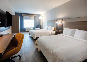 Holiday Inn Express & Suites Lathrop by IHG hotel thumbnail 8