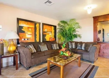 Franklin Inn & Suites hotel thumbnail 5
