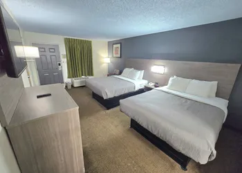 Quality Inn Fort Campbell hotel thumbnail 8