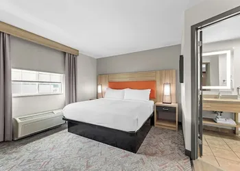 Candlewood Suites FLOWOOD, MS by IHG hotel thumbnail 7