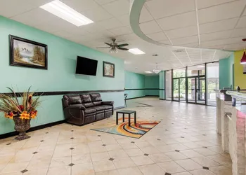Quality Inn Arkansas City North hotel thumbnail 4