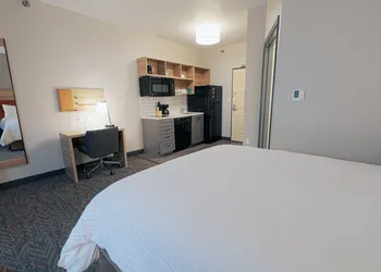 Candlewood Suites Merrillville by IHG hotel thumbnail 6