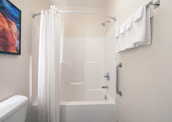 Candlewood Suites Merrillville by IHG hotel thumbnail 8