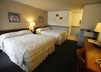 Bennington Motor Inn hotel thumbnail 3