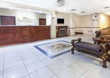 Grander Inn & Suites by IHG hotel thumbnail 2