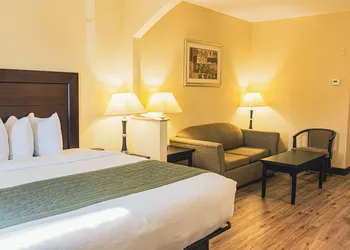 Grander Inn & Suites by IHG hotel thumbnail 8