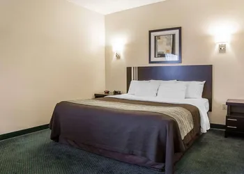 FairBridge Inn & Suites Glendive hotel thumbnail 4