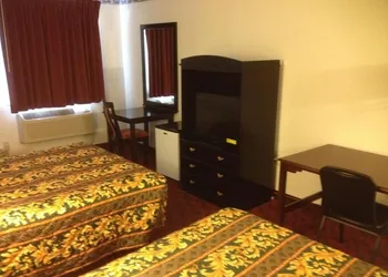 American Dream hotel thumbnail 8