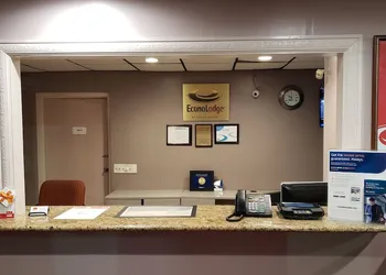 Econo Lodge Donalsonville hotel thumbnail 2