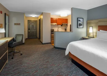 Candlewood Suites Boston North Shore Danvers by IHG hotel thumbnail 6