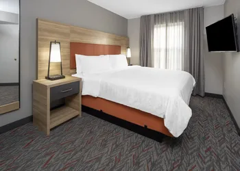 Candlewood Suites Boston North Shore Danvers by IHG hotel thumbnail 8