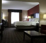 Holiday Inn Express Hotel & Suites Crawfordsville by IHG hotel detail image 4