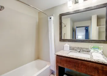 Holiday Inn Express Hotel & Suites Raceland - Highway 90 by IHG hotel thumbnail 4