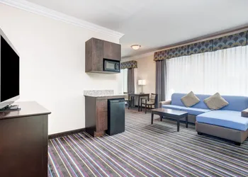 Holiday Inn Express Hotel & Suites Raceland - Highway 90 by IHG hotel thumbnail 7