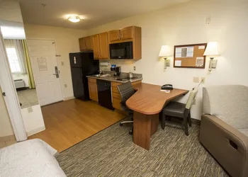Candlewood Suites Port Arthur/Nederland by IHG hotel thumbnail 3
