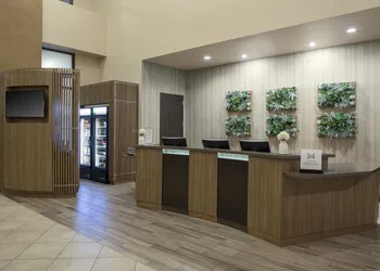 Embassy Suites by Hilton Phoenix Scottsdale hotel thumbnail 5