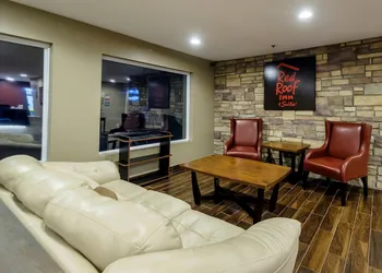 Red Roof Inn Osage Beach - Lake of the Ozarks hotel thumbnail 2