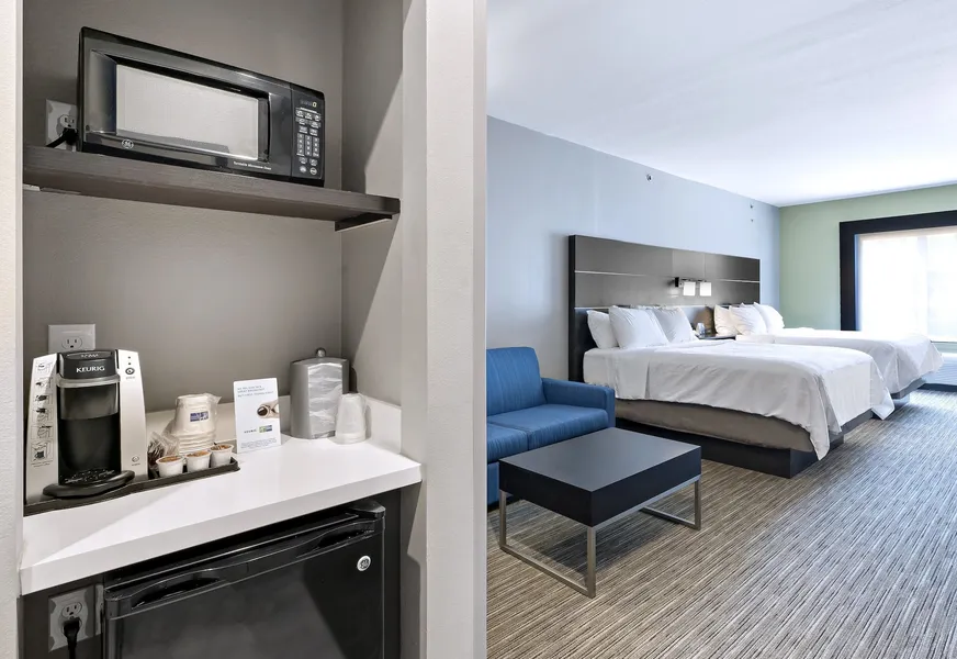 Holiday Inn Express Hotel & Suites Kilgore by IHG hotel detail image 6