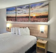 Days Inn & Suites by Wyndham New Iberia hotel detail image 4