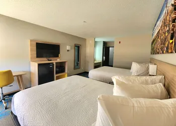 Days Inn & Suites by Wyndham New Iberia hotel thumbnail 8