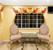 Upper Lake Inn and Suites hotel detail image 3
