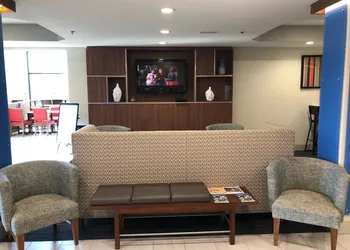Holiday Inn Express & Suites Franklin KY by IHG hotel thumbnail 4