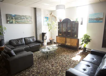 Valemount Vacation Inn hotel thumbnail 3
