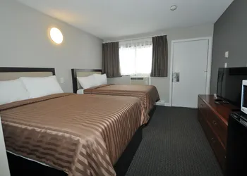 Valemount Vacation Inn hotel thumbnail 7