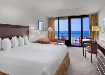 Best Western Ocean Sands Beach Resort hotel thumbnail 6
