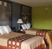 Super 8 by Wyndham Ruther Glen Kings Dominion Area hotel detail image 4
