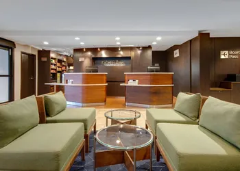 Courtyard by Marriott State College hotel thumbnail 2