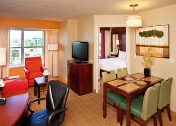 Residence Inn by Marriott Auburn hotel thumbnail 6