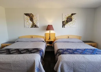 Country Garden Inn hotel thumbnail 6