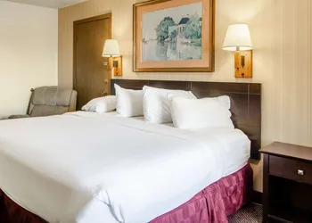 Americas Best Value Inn & Suites Ft. Collins E at I-25 hotel thumbnail 6