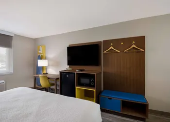 Days Inn by Wyndham Ankeny - Des Moines hotel thumbnail 7