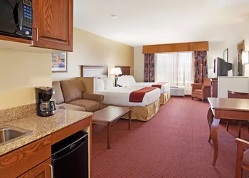 Holiday Inn Express & Suites Tooele by IHG hotel thumbnail 6