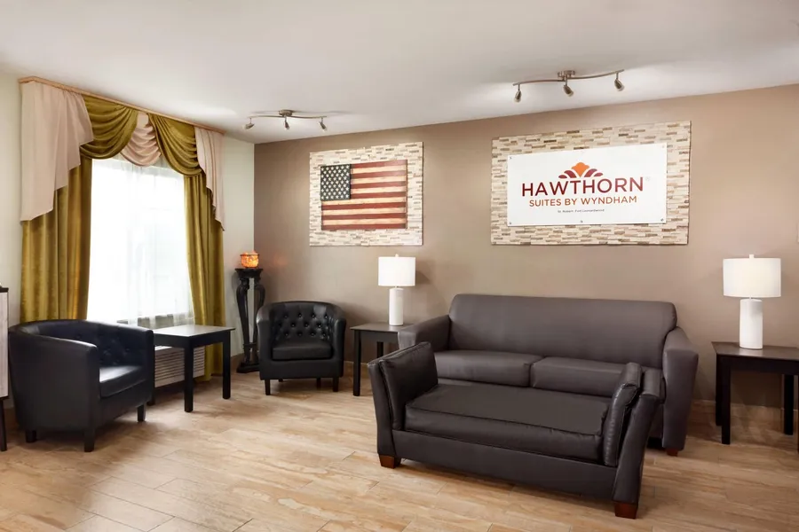 Hawthorn Extended Stay by Wyndham Saint Robert hotel detail image 2