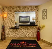 Hawthorn Extended Stay by Wyndham Saint Robert hotel detail image 4