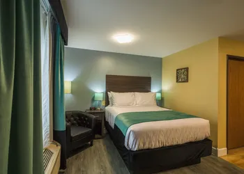 Hawthorn Extended Stay by Wyndham Saint Robert hotel thumbnail 5