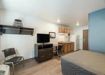 Extended Stay America Select Suites - Ocala hotel thumbnail 8