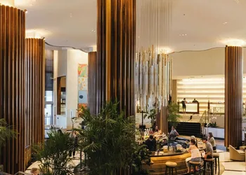 Eden Roc Miami Beach hotel thumbnail 5