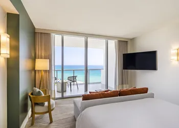 Eden Roc Miami Beach hotel thumbnail 7