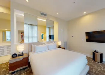 Eden Roc Miami Beach hotel thumbnail 8